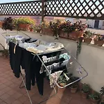 בית אירוח Lizartgarden Panoramic *